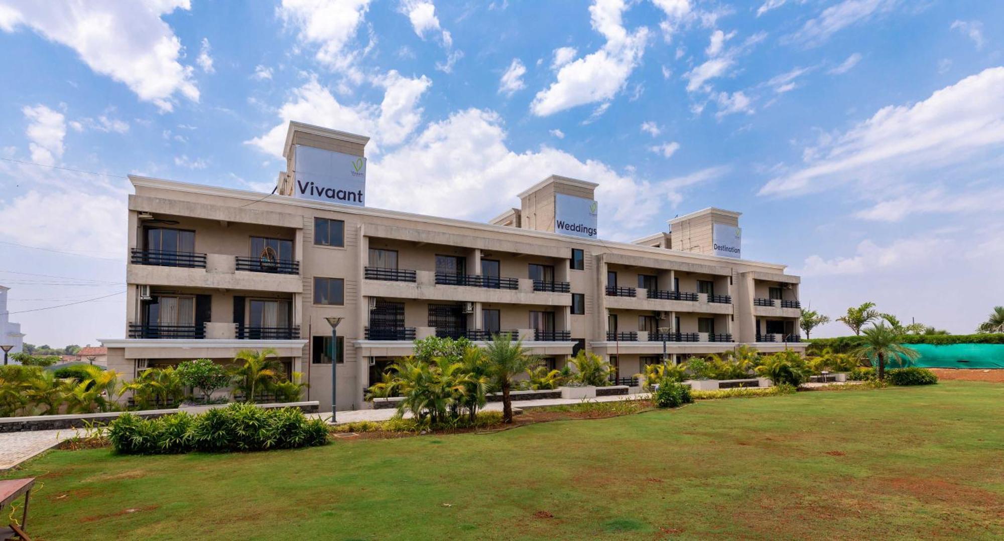 Vivaant Retreat And Conventions Hotell Igatpuri Exteriör bild