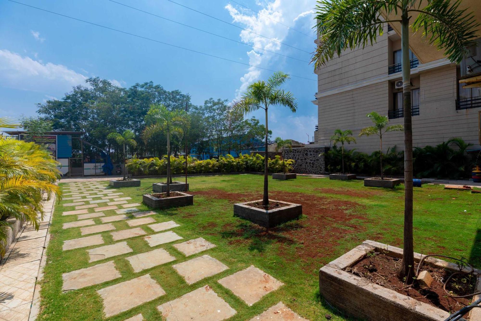 Vivaant Retreat And Conventions Hotell Igatpuri Exteriör bild