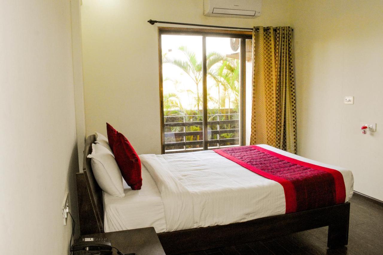 Vivaant Retreat And Conventions Hotell Igatpuri Exteriör bild