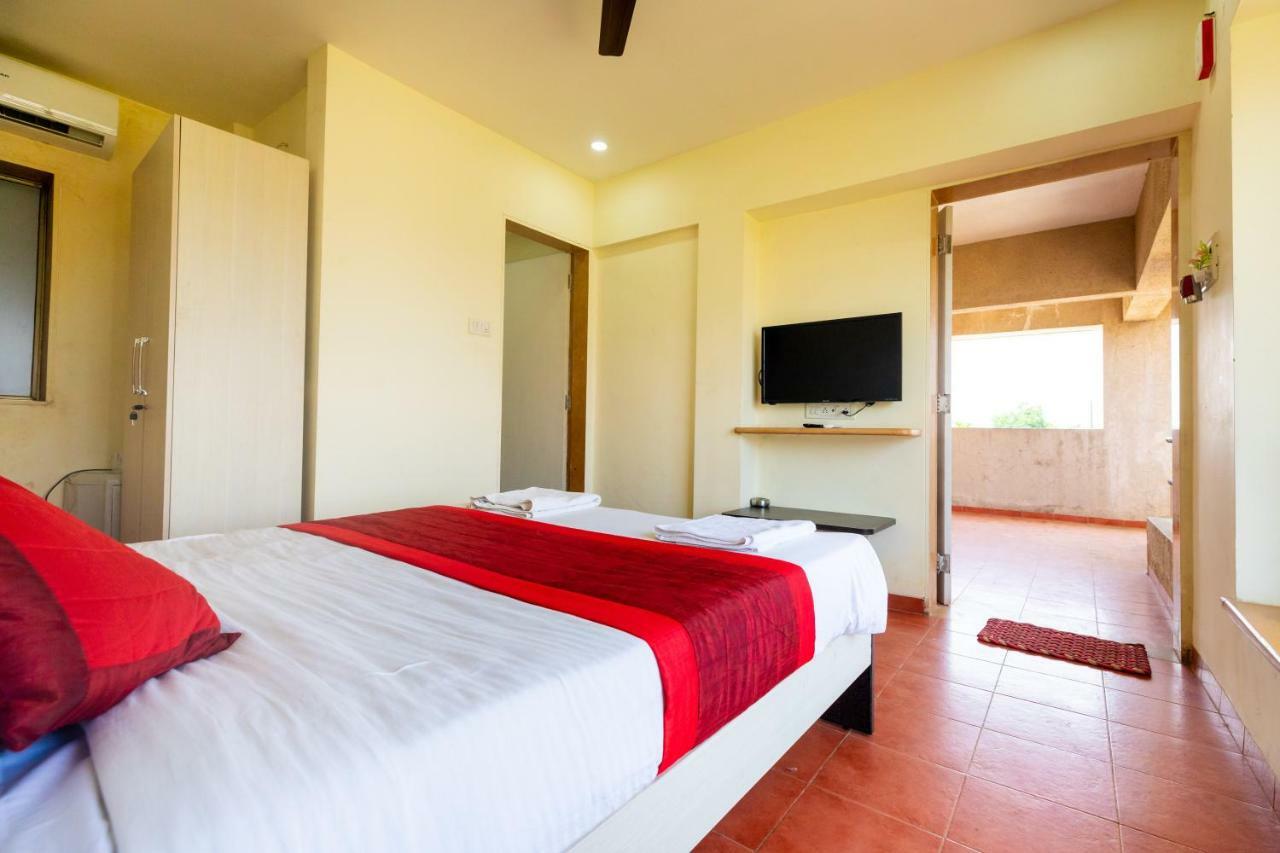 Vivaant Retreat And Conventions Hotell Igatpuri Exteriör bild