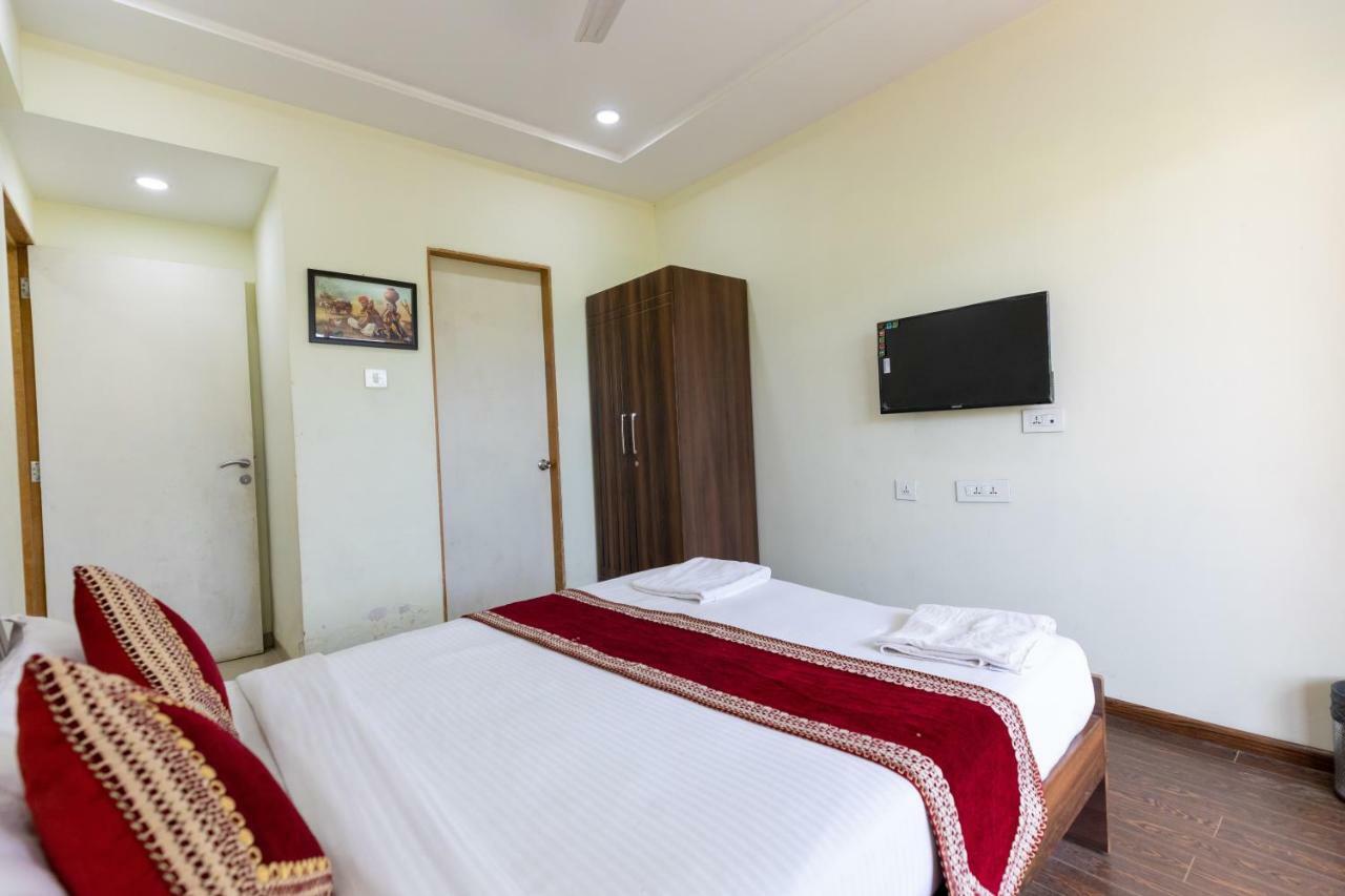 Vivaant Retreat And Conventions Hotell Igatpuri Exteriör bild